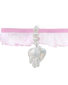 Lisa choker.jpg