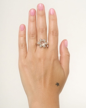 02 Daisy ring.jpg