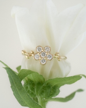 04 Blooming ring close.jpg