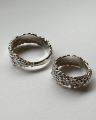 caviar ring silver z tylu.jpg